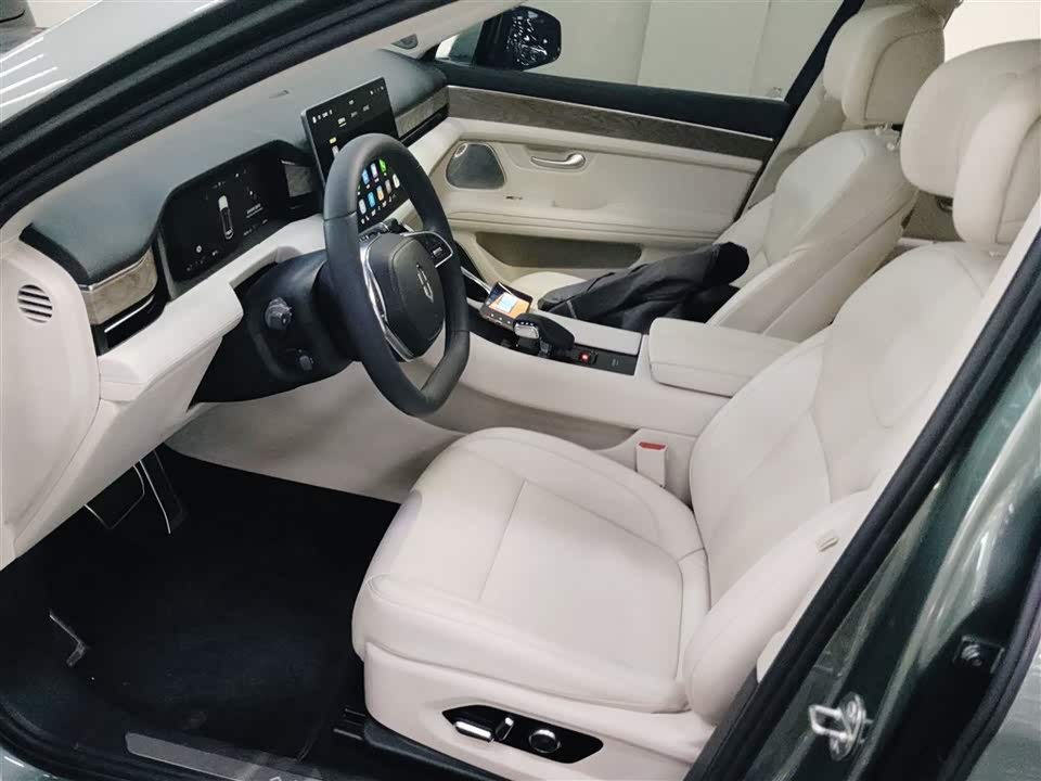 HarmonyOS Ask the world M5