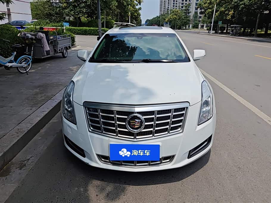 Cadillac XTS