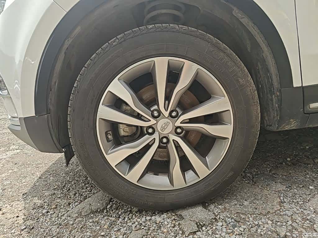 Geely Boyue, 2017 23