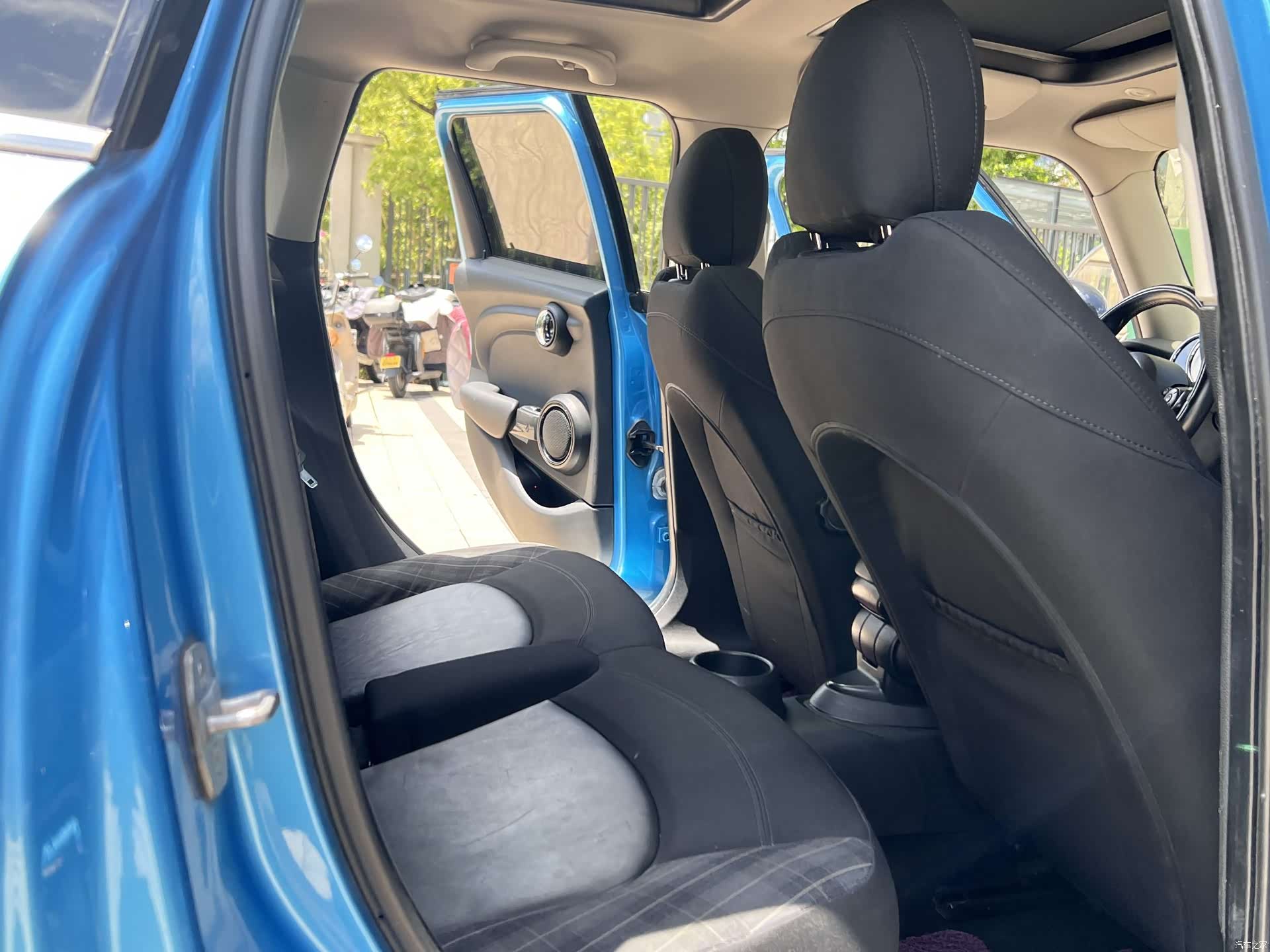 Mini Cooper, 2015 10