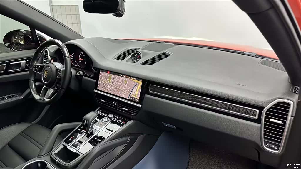 Porsche Cayenne, 2021 12
