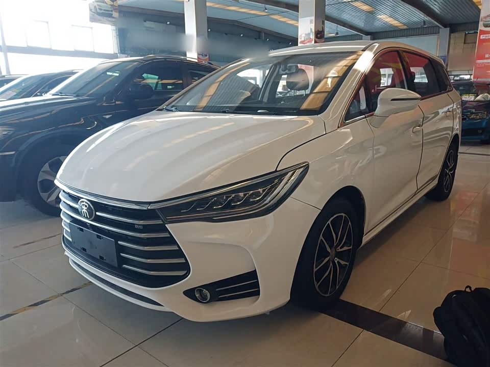 BYD Song MAX