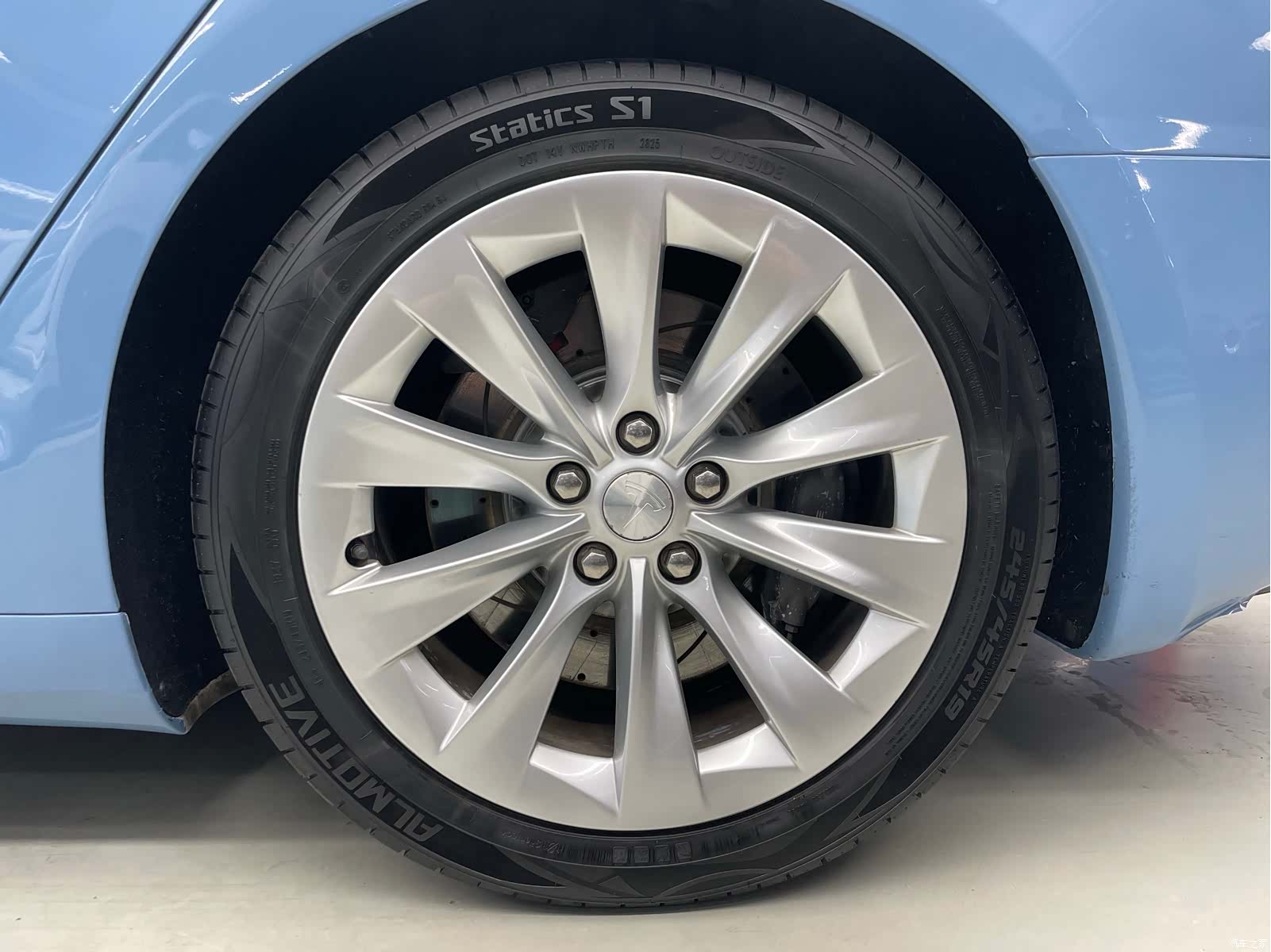 Tesla Model S, 2016 24