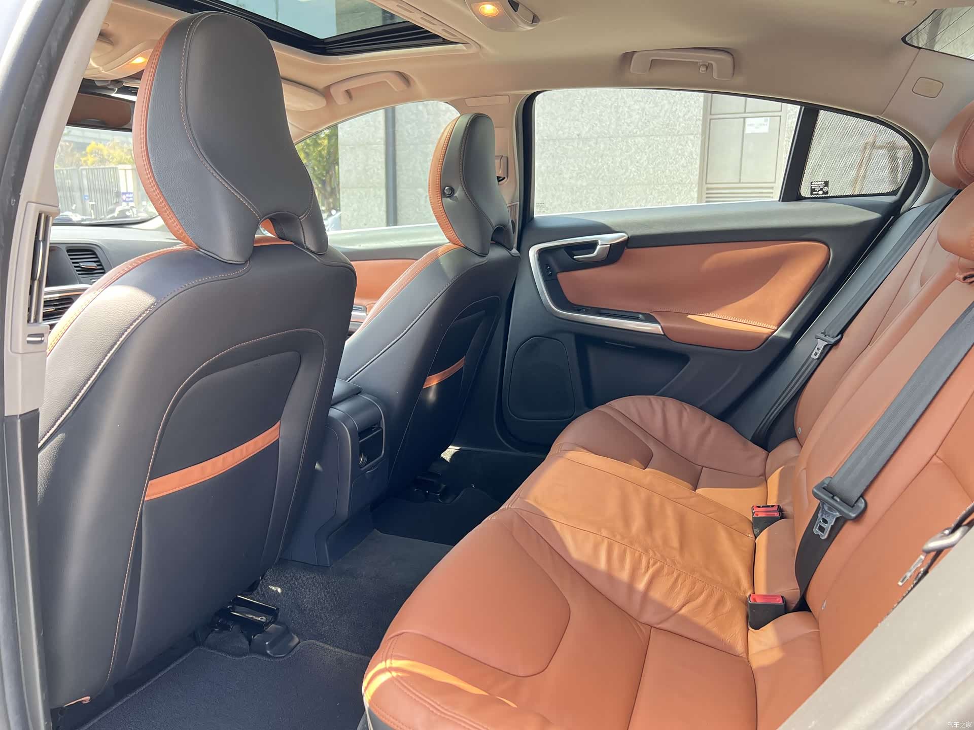 Volvo S60, 2015 11