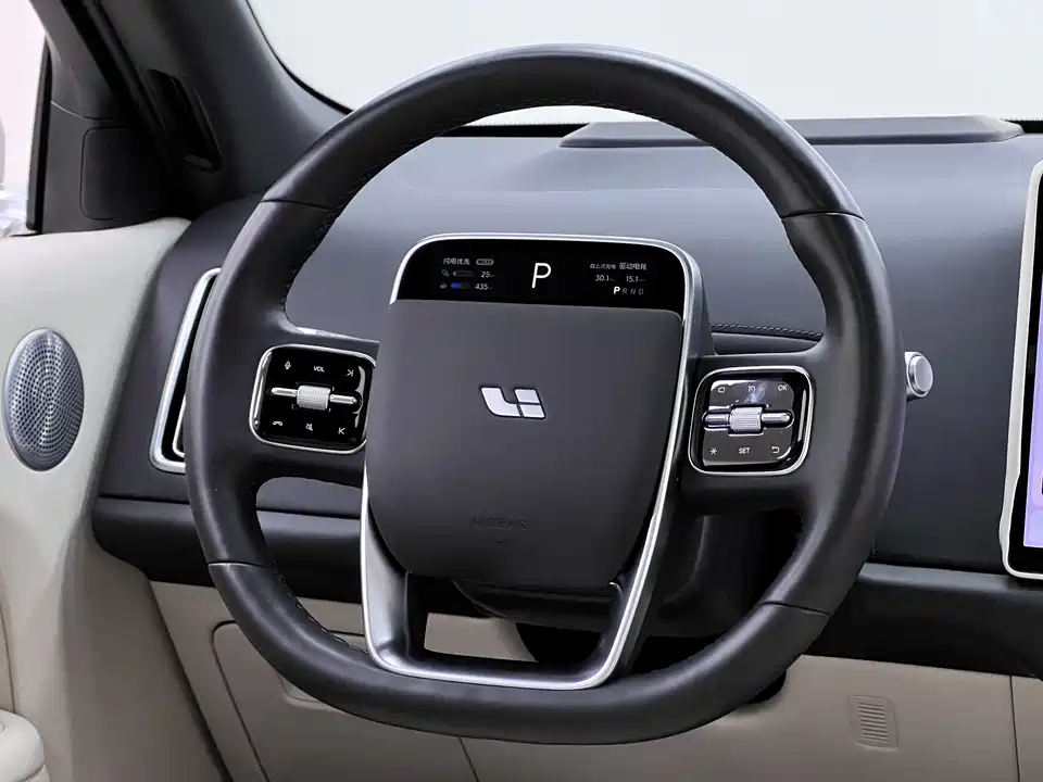 Li Auto Ideal L8