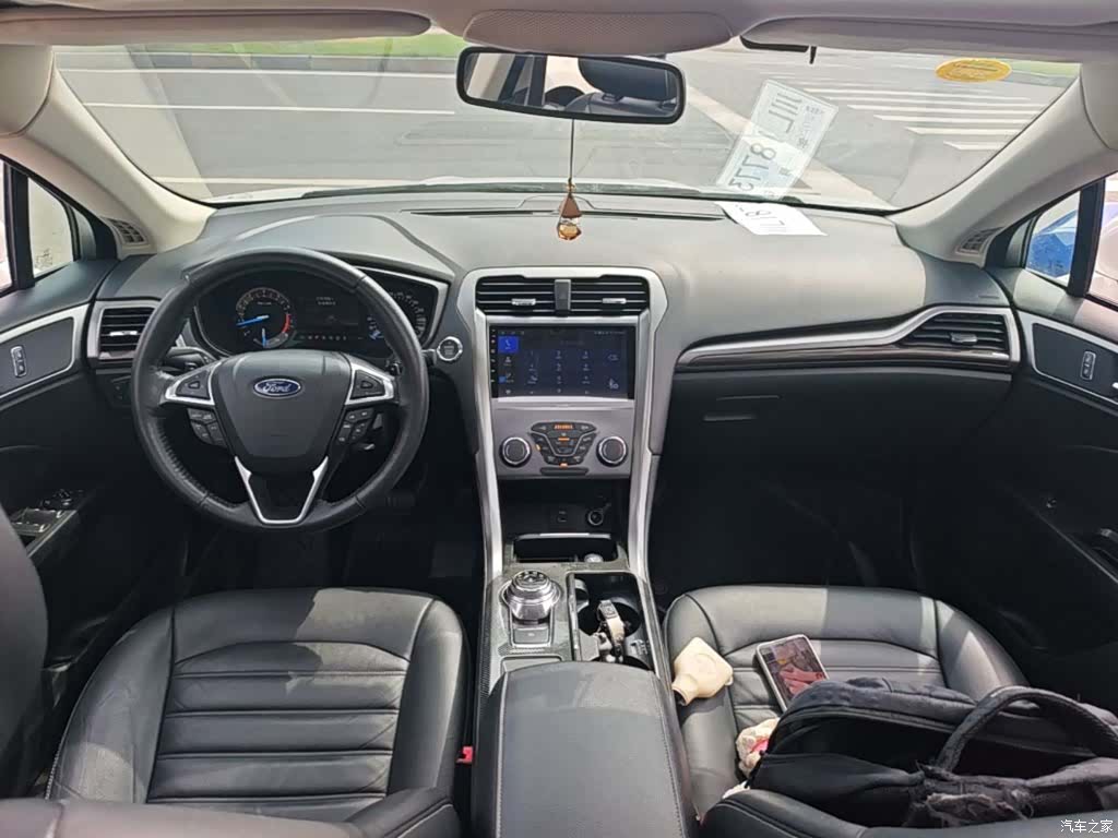 Ford Mondeo, 2017 10