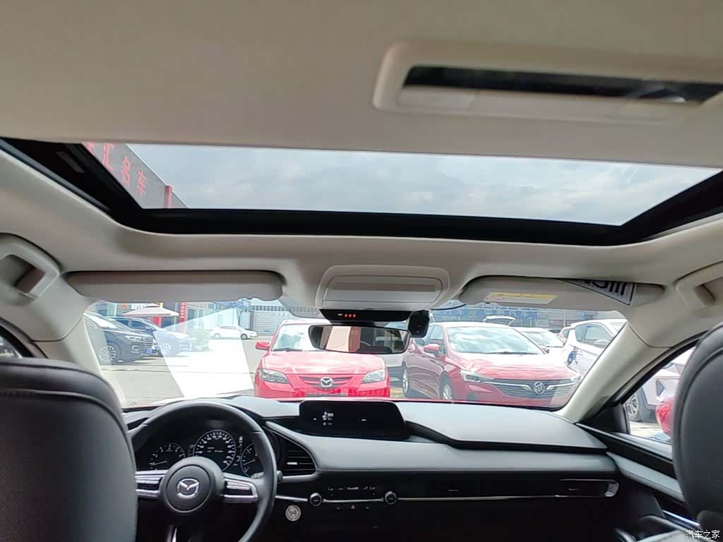 Mazda Mazda3, 2021 18