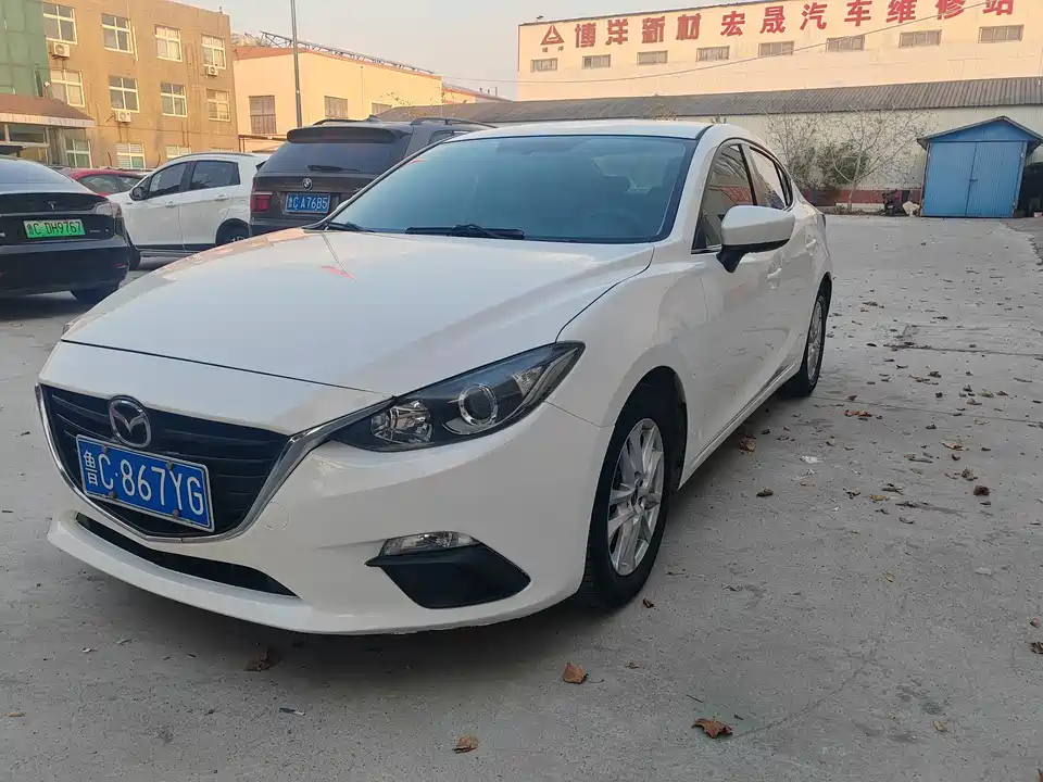 Mazda 3 Angkesaila