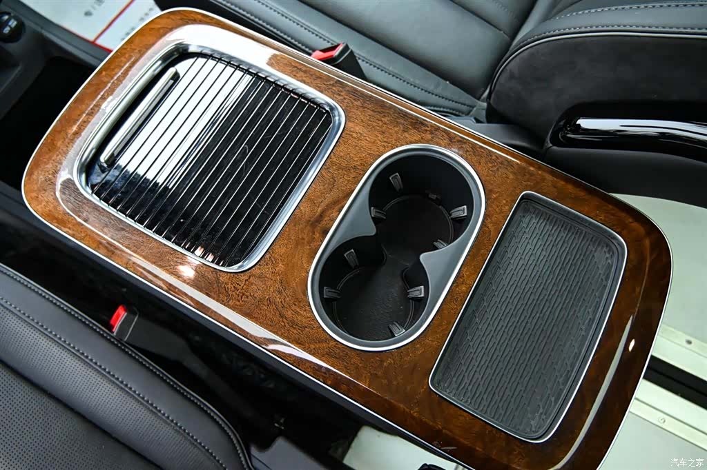 Hongqi HQ9, 2024 22