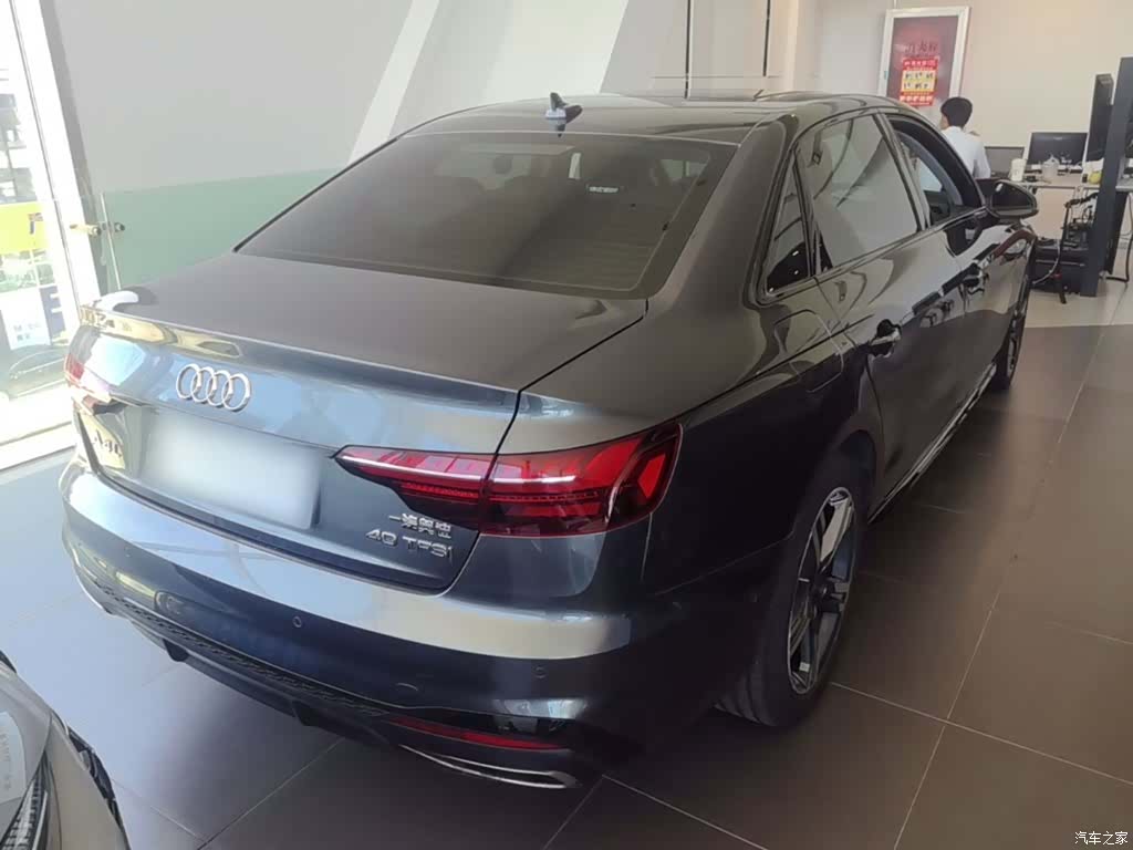 Audi A4L, 2022 7