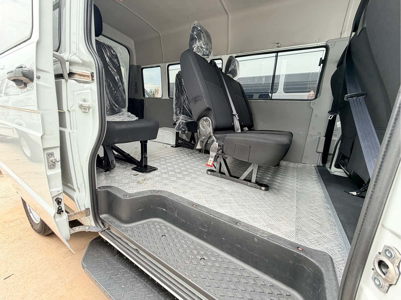 Iveco A37M, 2024 13