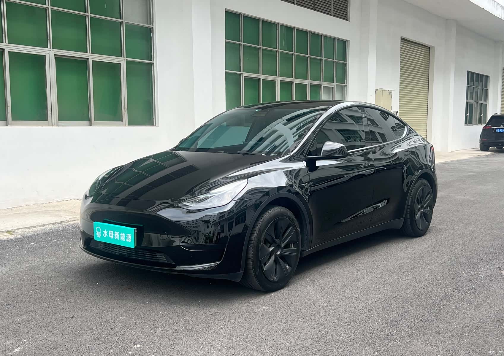 Tesla Model Y, 2022 1