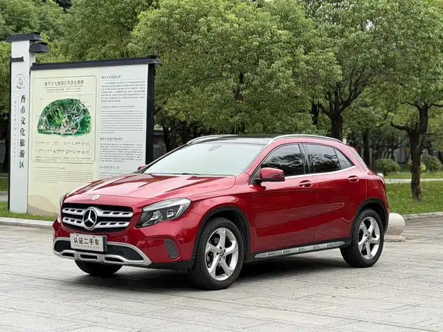 Mercedes-Benz GLA 2019 — купить из Китая под заказ
