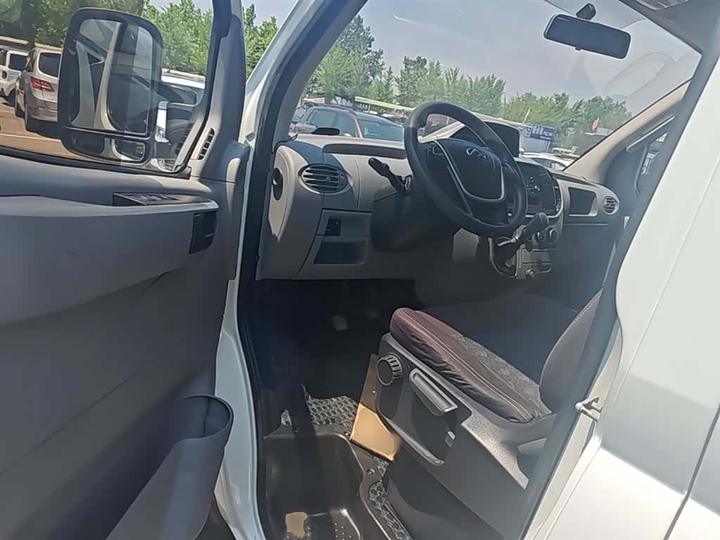 Maxus V80, 2019 16