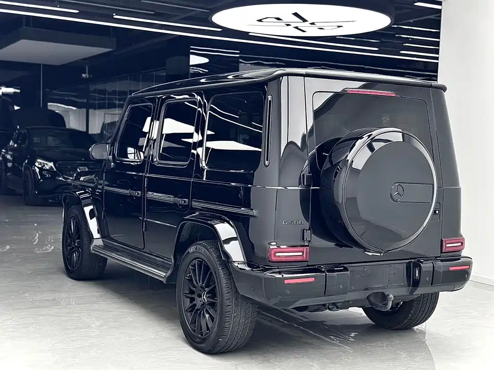 Mercedes-Benz G-class