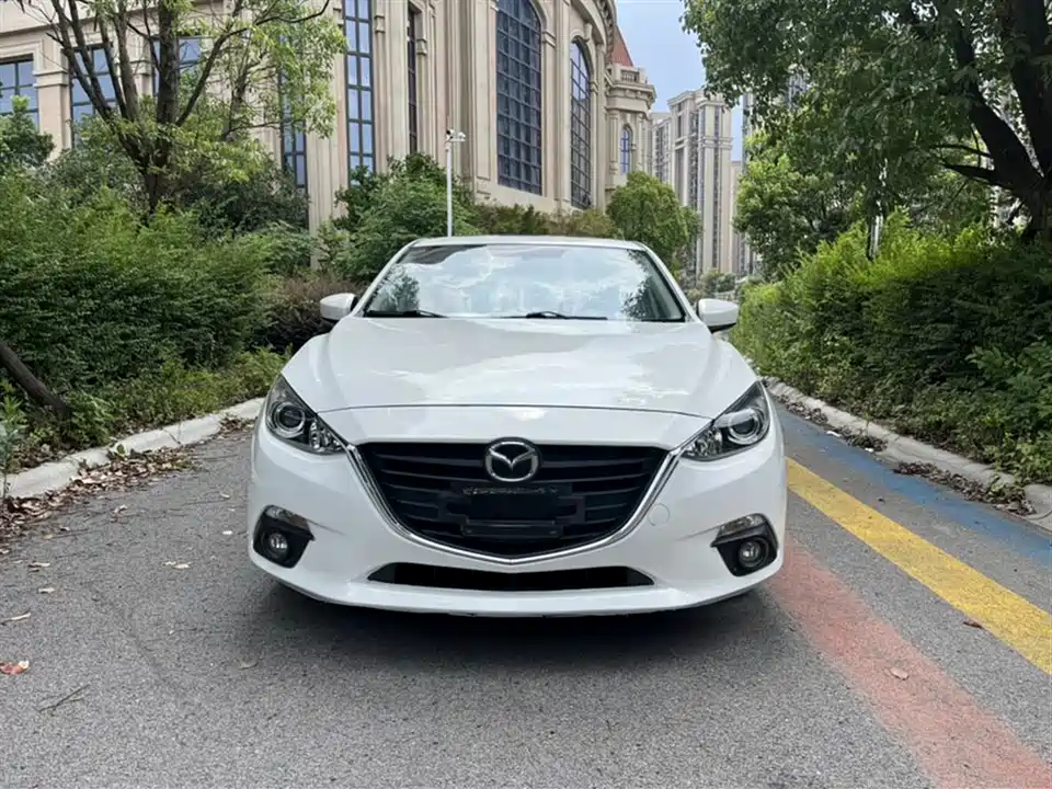 Mazda 3 Angkesaila