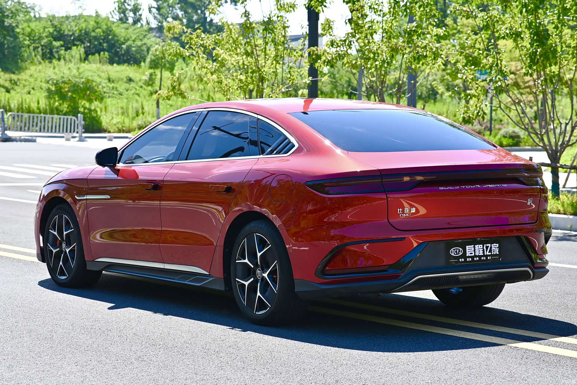 BYD Han, 2022 16