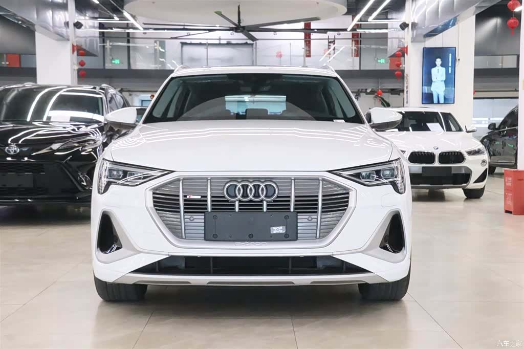 Audi e-tron, 2025 2