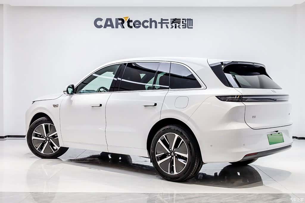 Li Auto L6, 2024 3