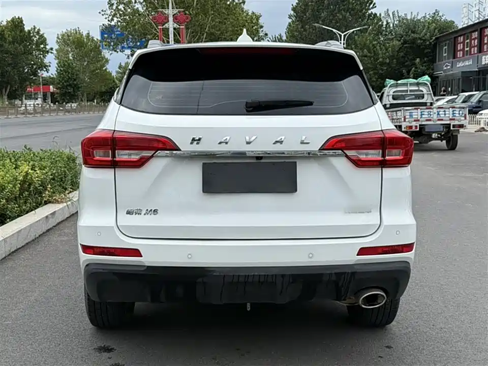 Haval M6