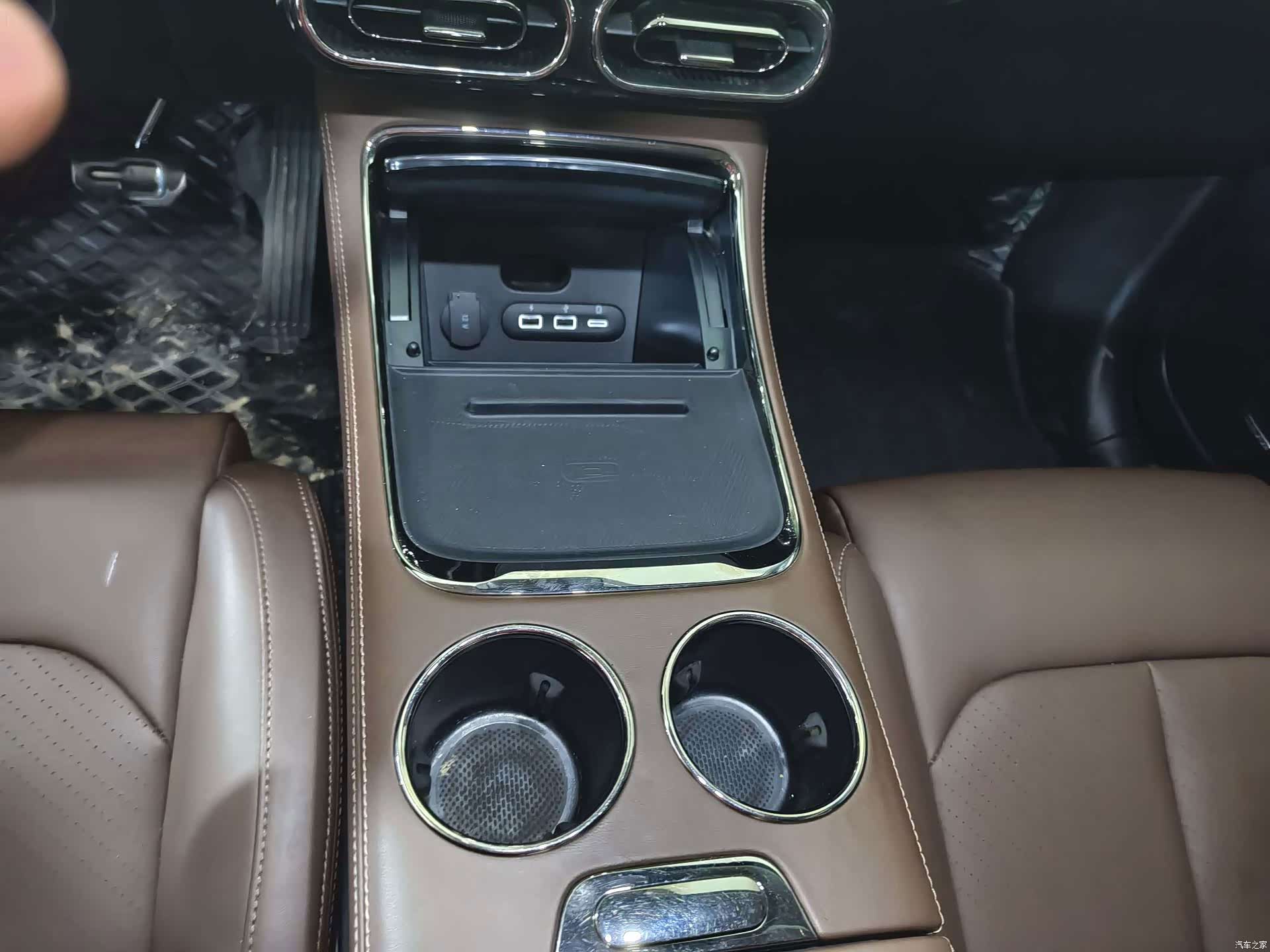 Leapmotor C11, 2023 6