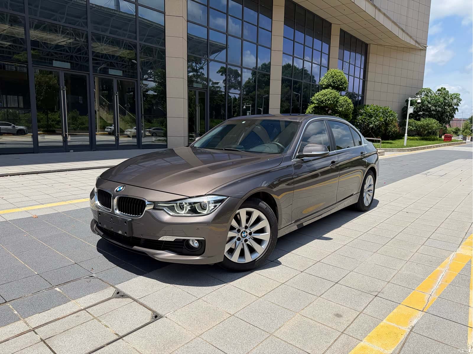 BMW 3 Series, 2017 1