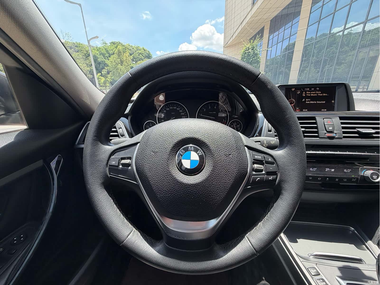 BMW 3 Series, 2017 12