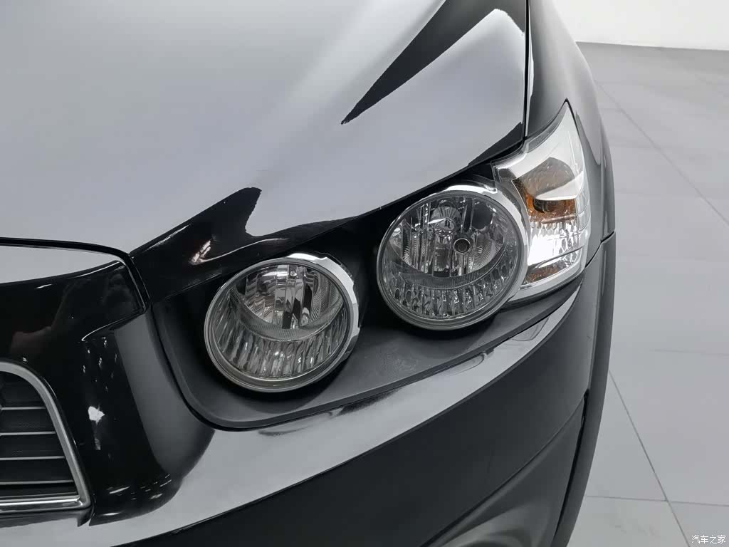 Chevrolet SE, 2013 7