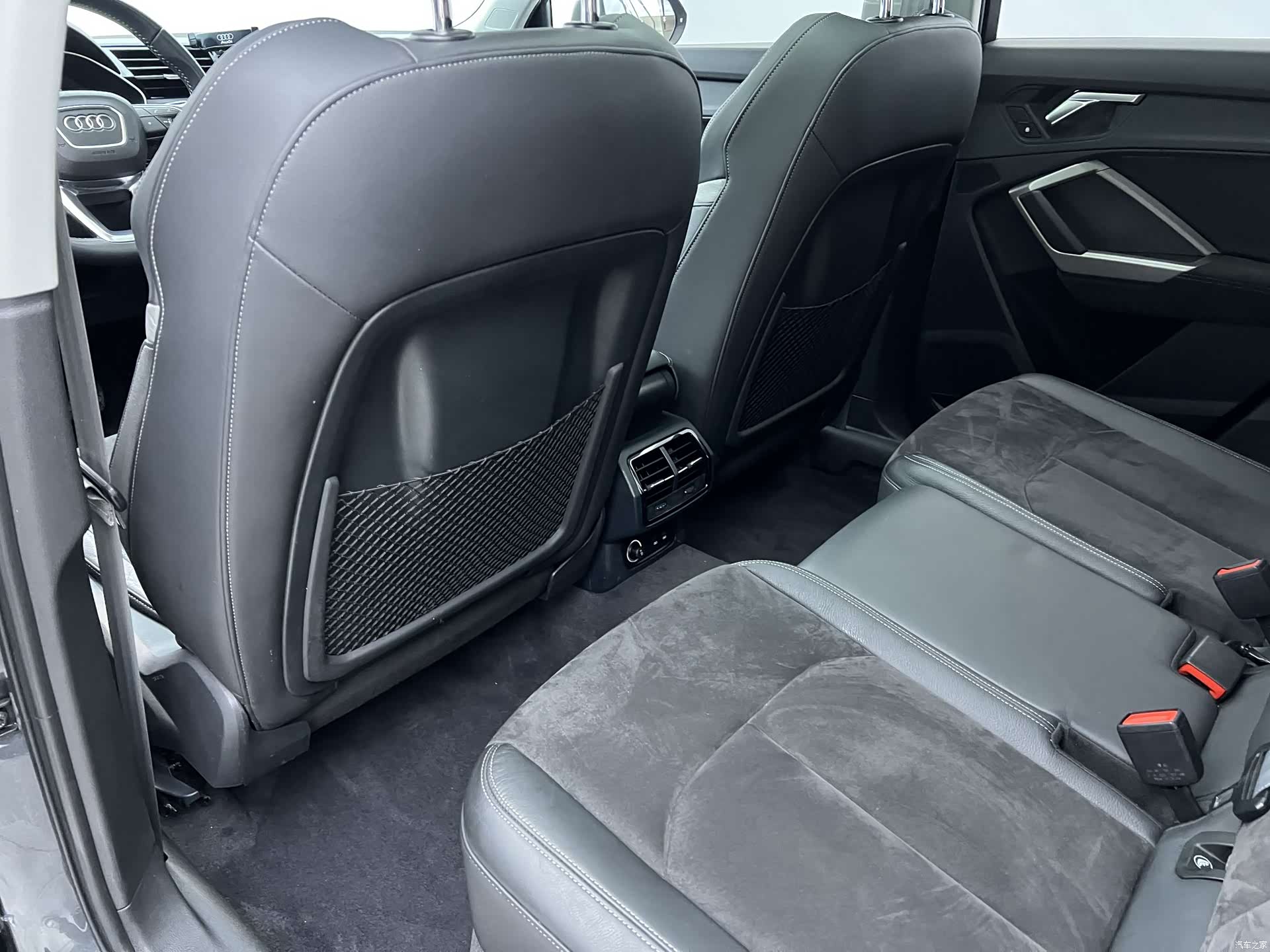 Audi Q3, 2022 26