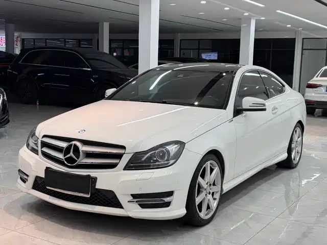 Mercedes-Benz C-Class 2016 — купить из Китая под заказ