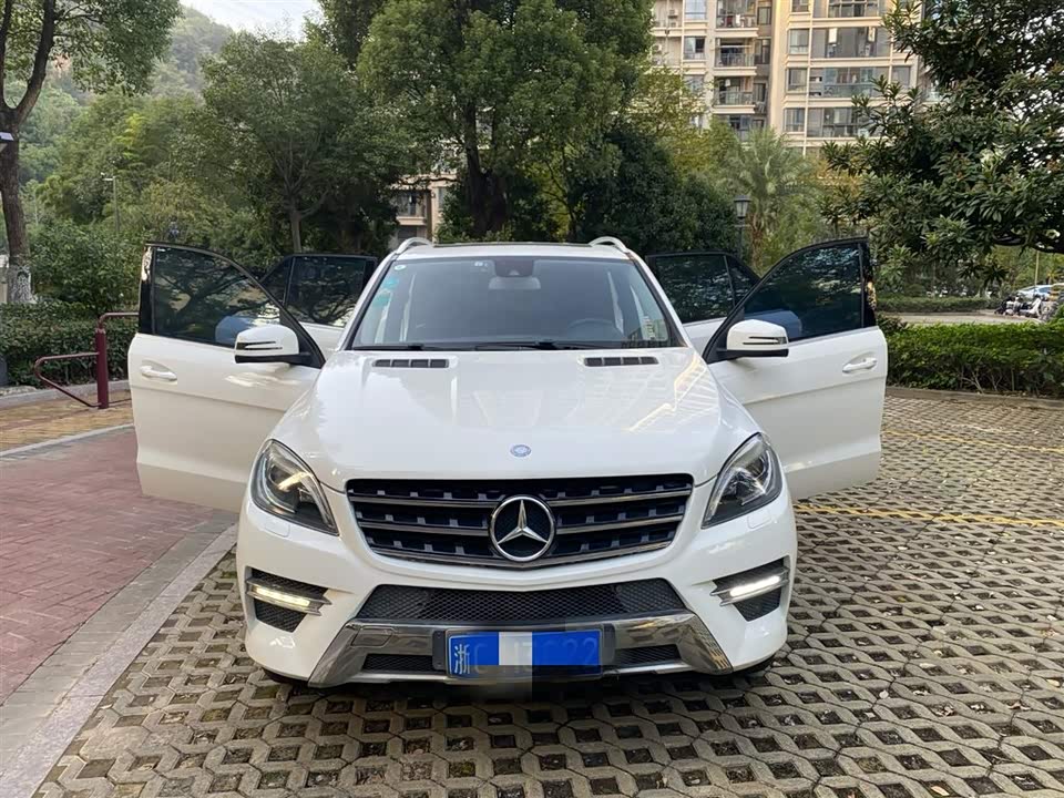 Mercedes-Benz M class