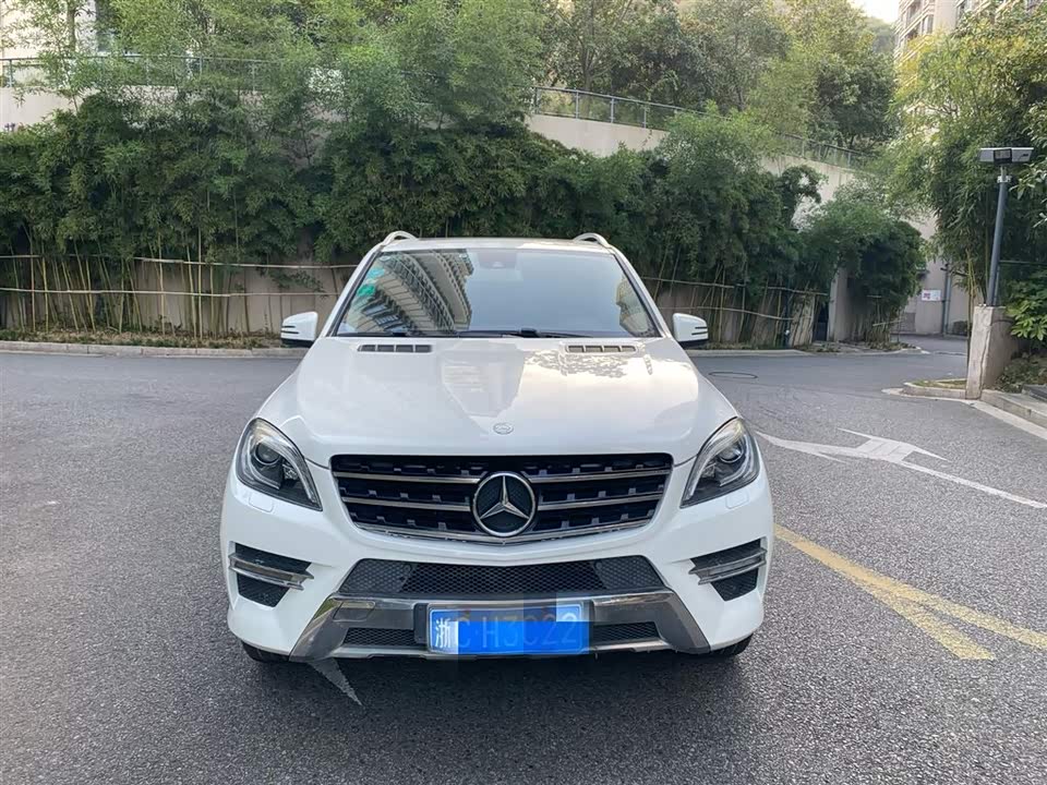 Mercedes-Benz M class