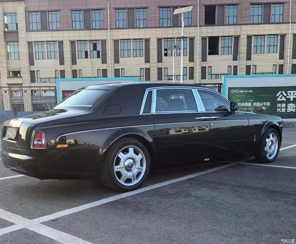Rolls-Royce Phantom, 2011 6