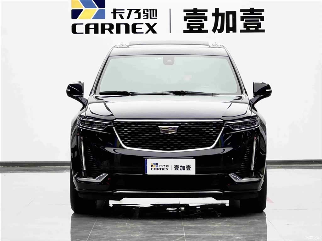 Cadillac XT6, 2022 2