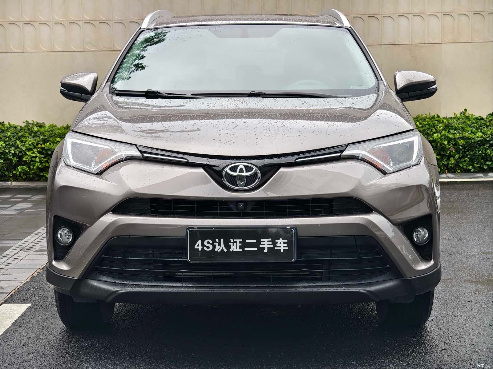 Toyota RAV4, 2018 2