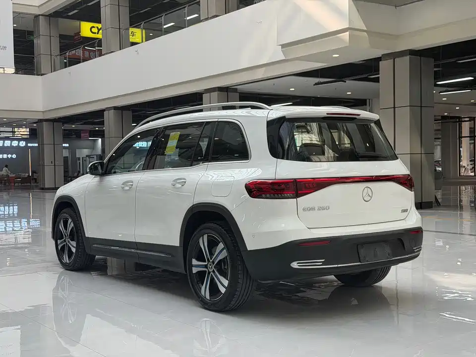 Mercedes-Benz EQB