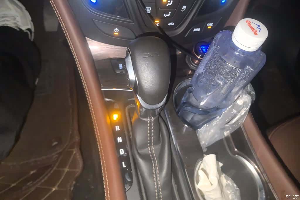 Buick Envision Plus, 2018 16
