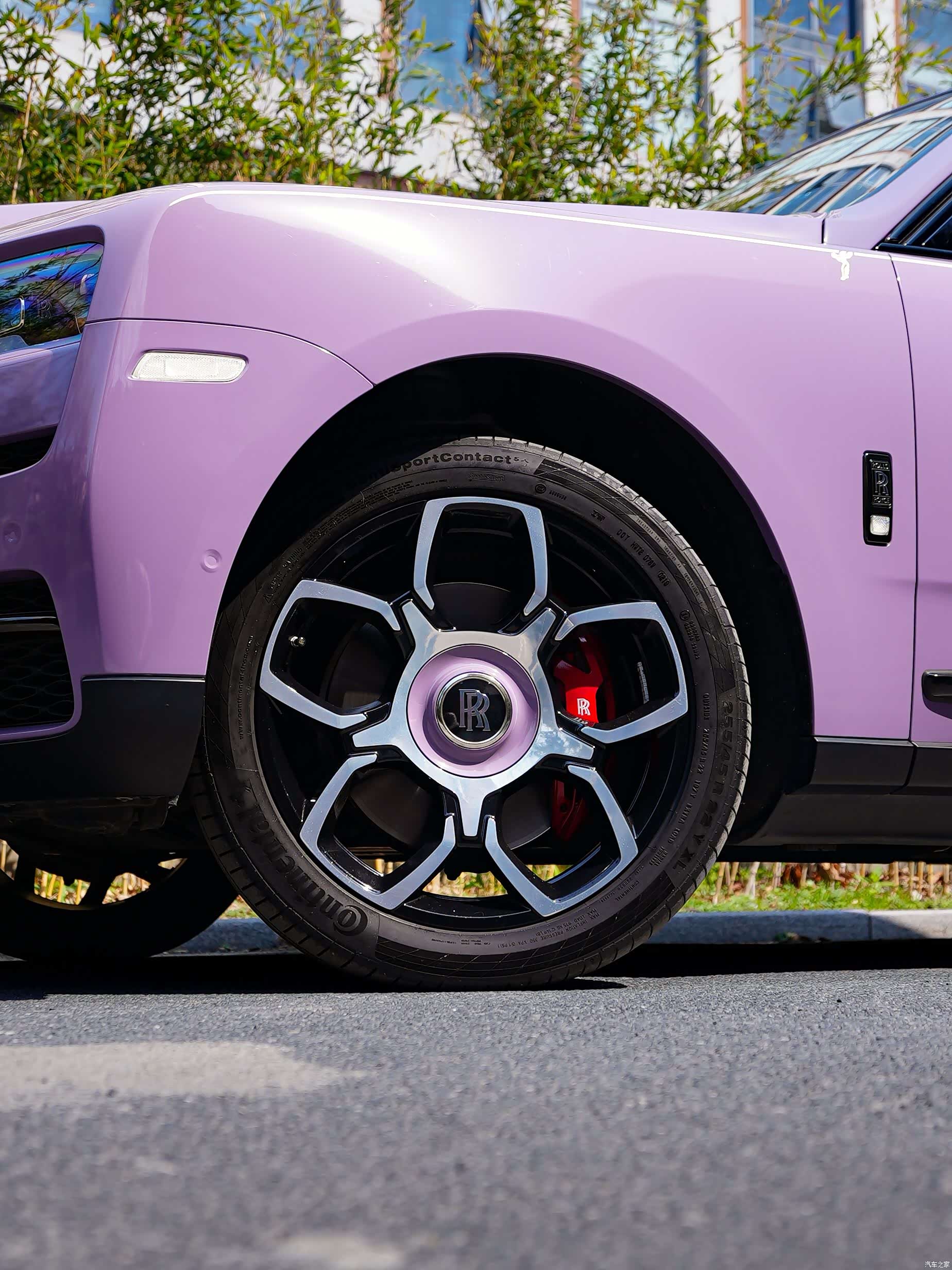 Rolls-Royce Cullinan, 2020 2