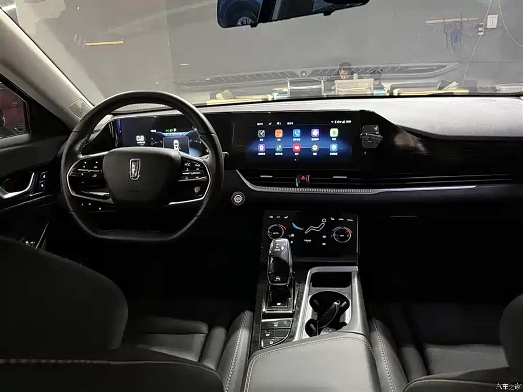 Bestune B70, 2021 4