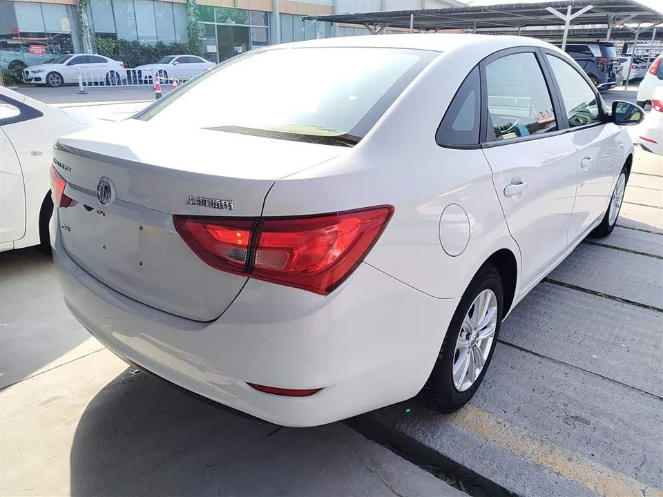 Buick Yinglang