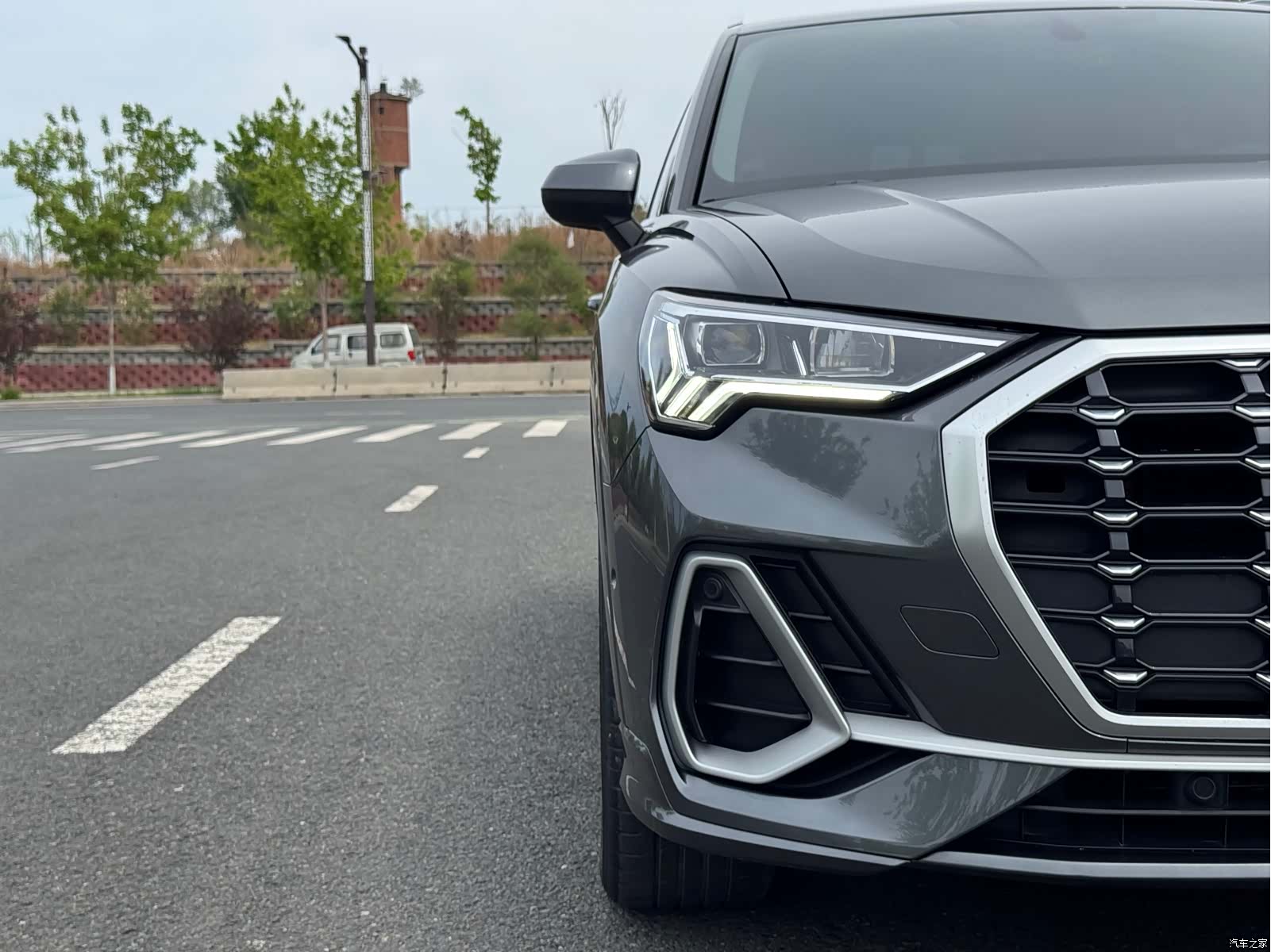 Audi Q3, 2022 12