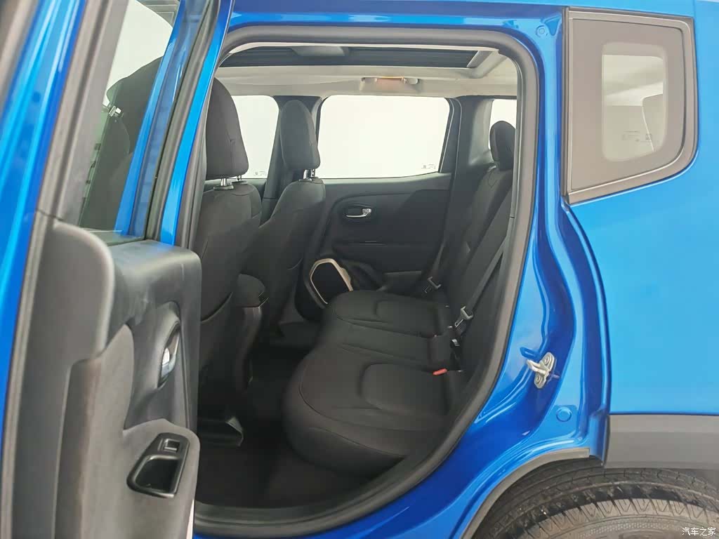 Jeep Renegade, 2018 15