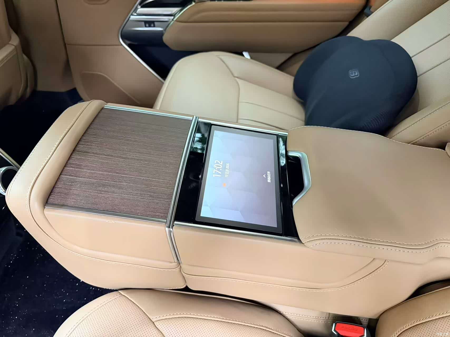 Land Rover Range Rover, 2025 12