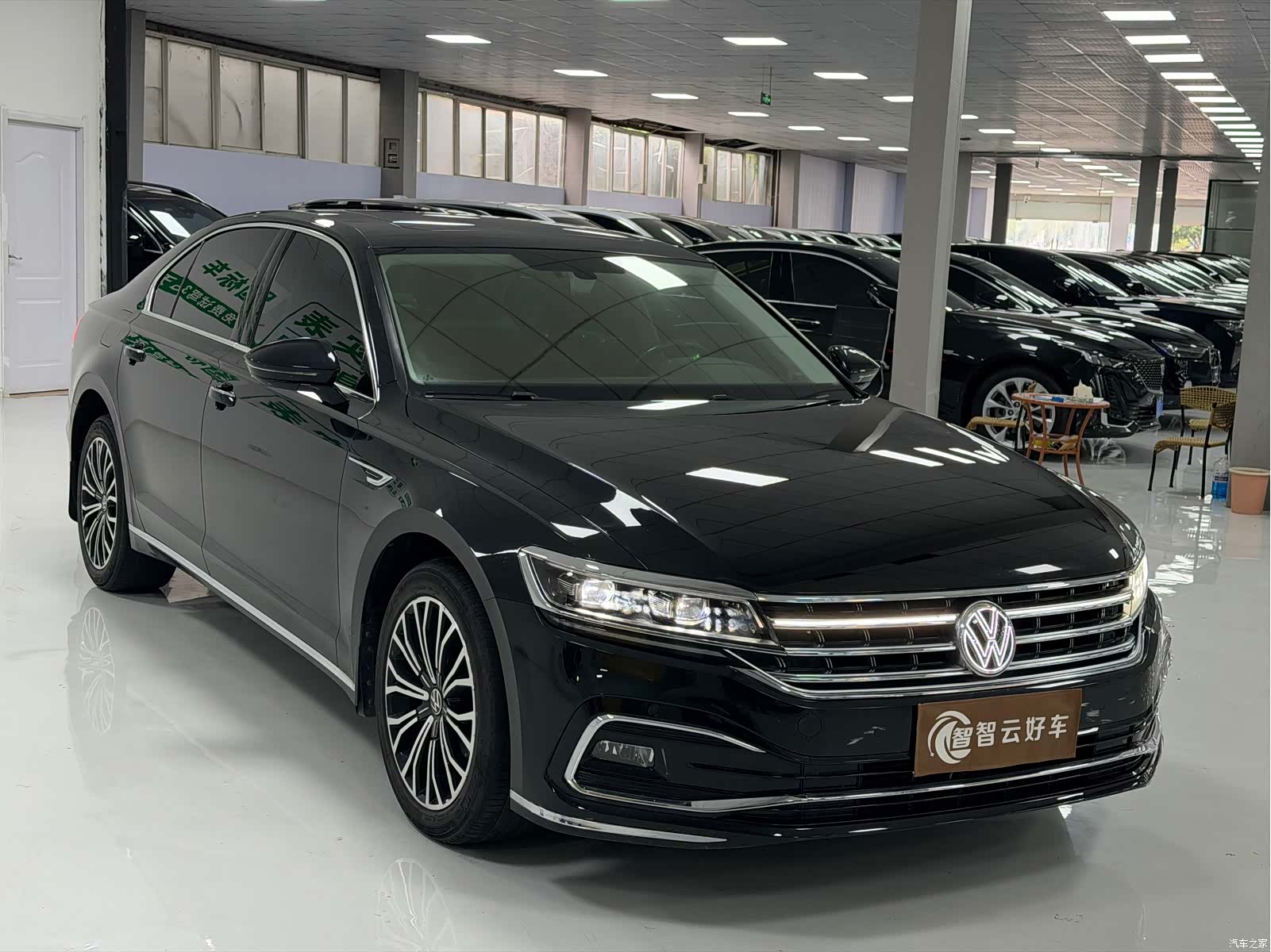 Volkswagen Phideon, 2023 3