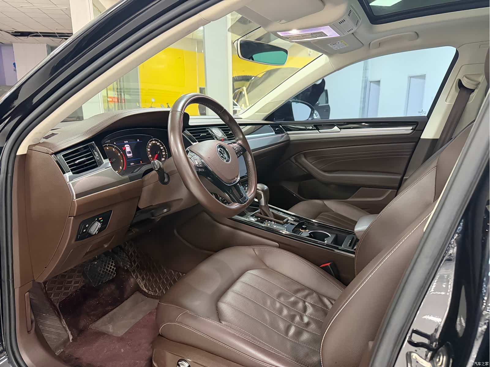 Volkswagen Phideon, 2023 4