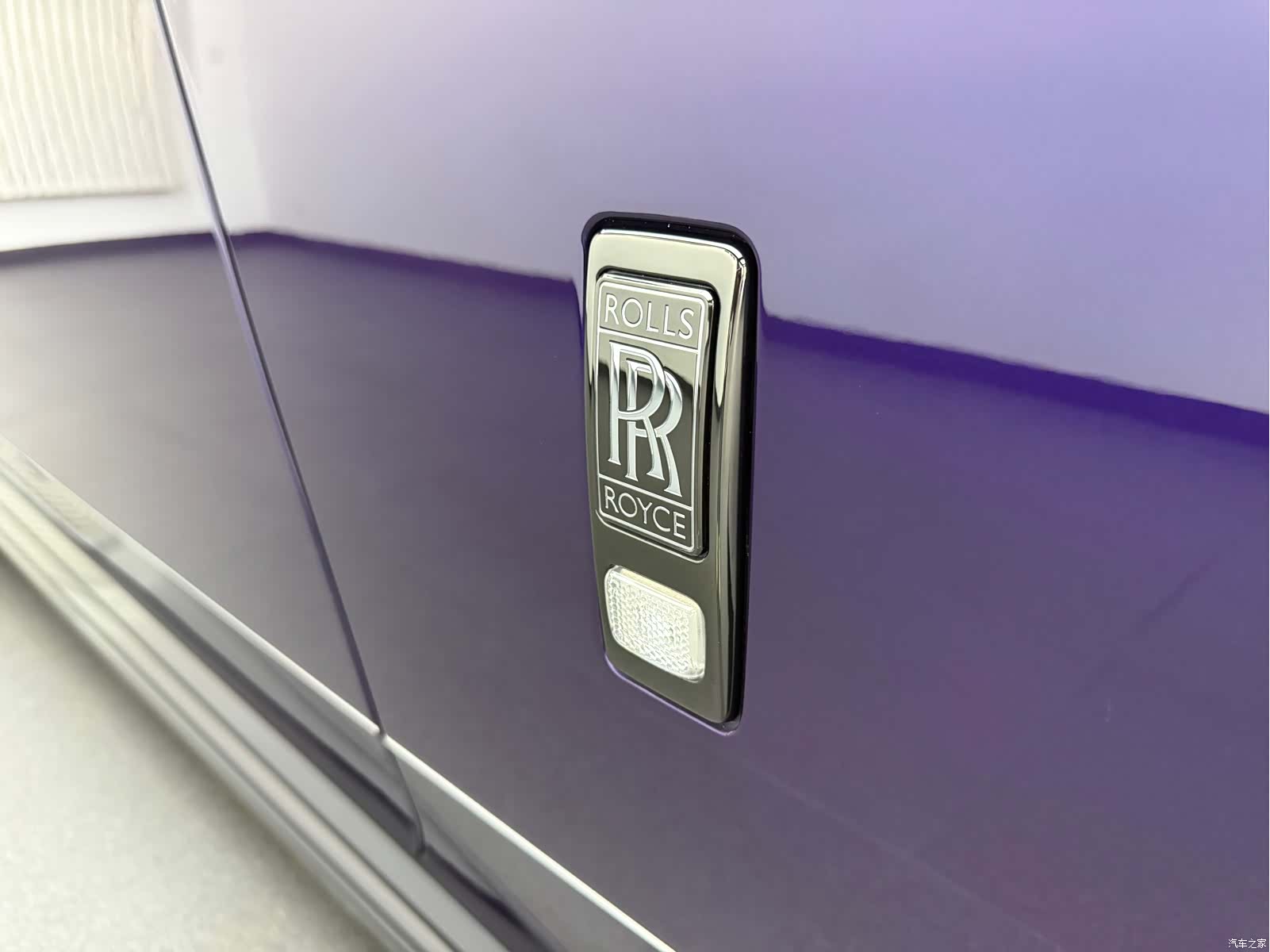 Rolls-Royce Spectre, 2025 29
