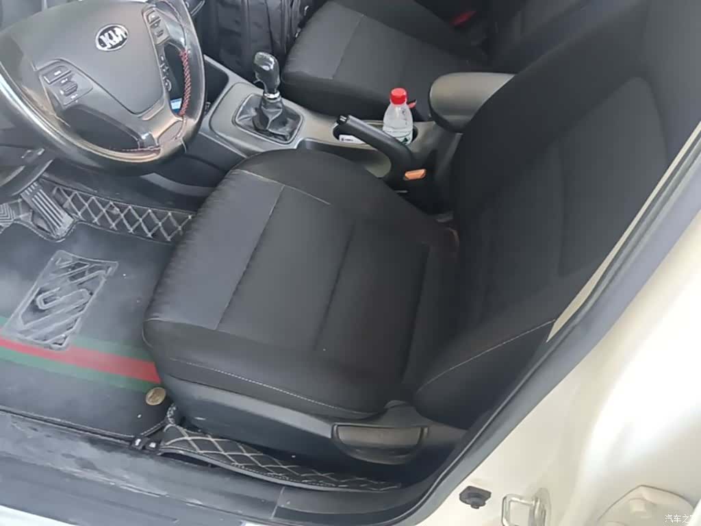 Kia K3, 2015 15
