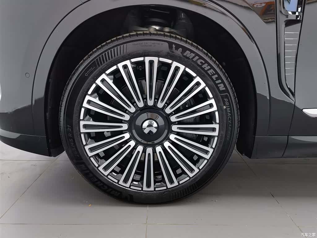 NIO ES8, 2025 17