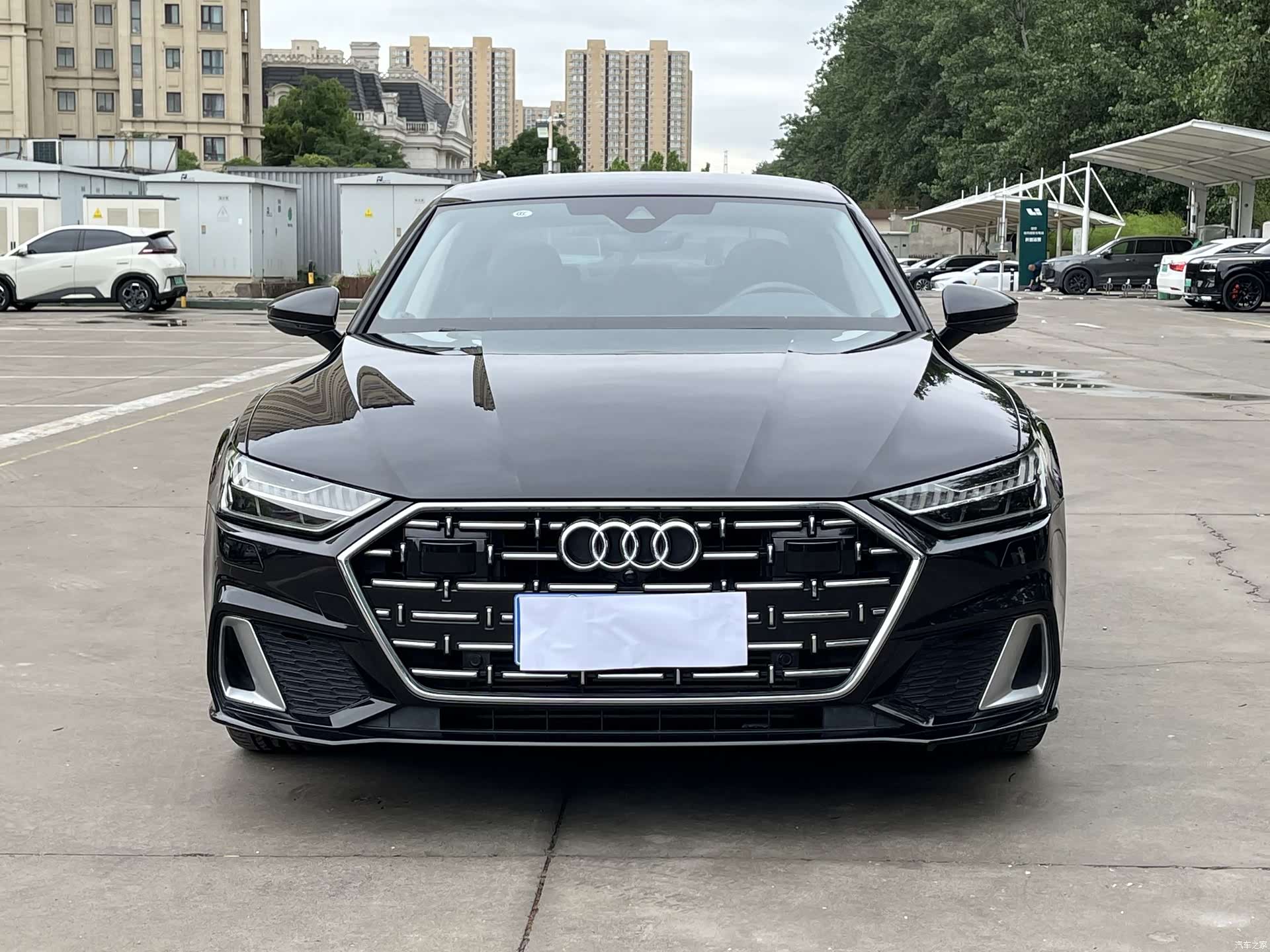 Audi A7L, 2024 1