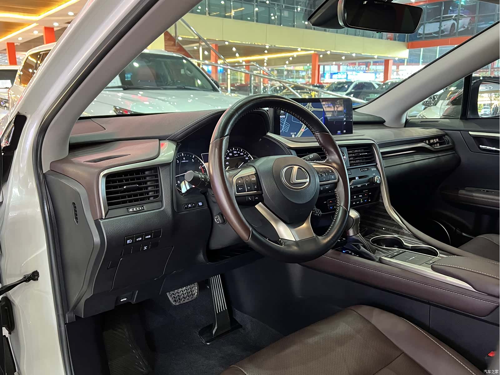 Lexus RX, 2022 7